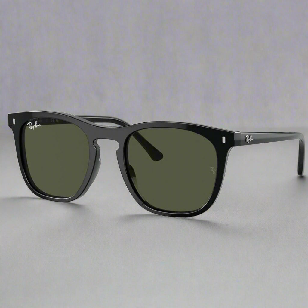 Ray-Ban RB2210 901/31
